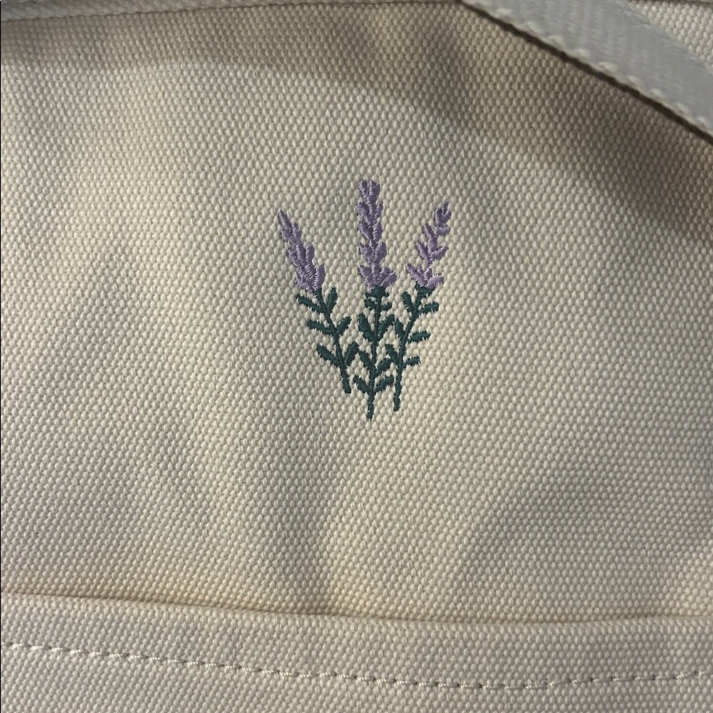 Lands End LARGE tote. Long handles, zip closure - Picture 4 of 4